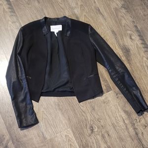 Bcbgeneration cropped blazer